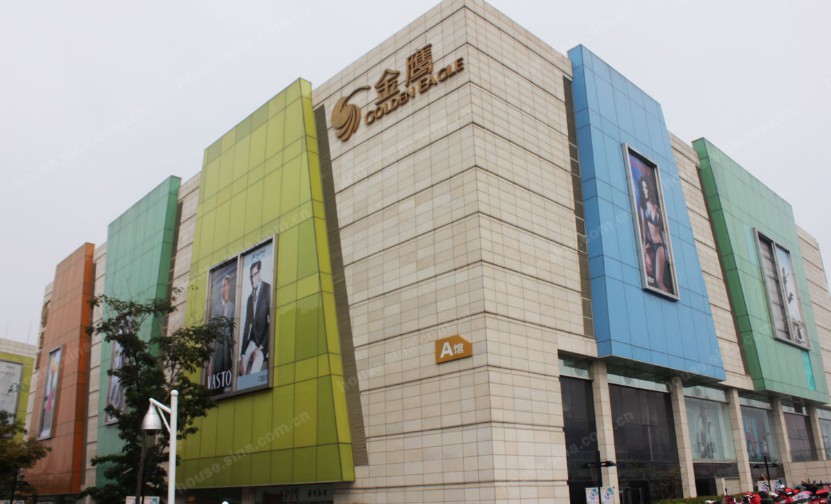 夏河金鹰奥莱城